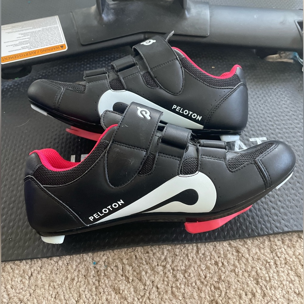 Peloton Shoes Size 41 (Womens Size 10)